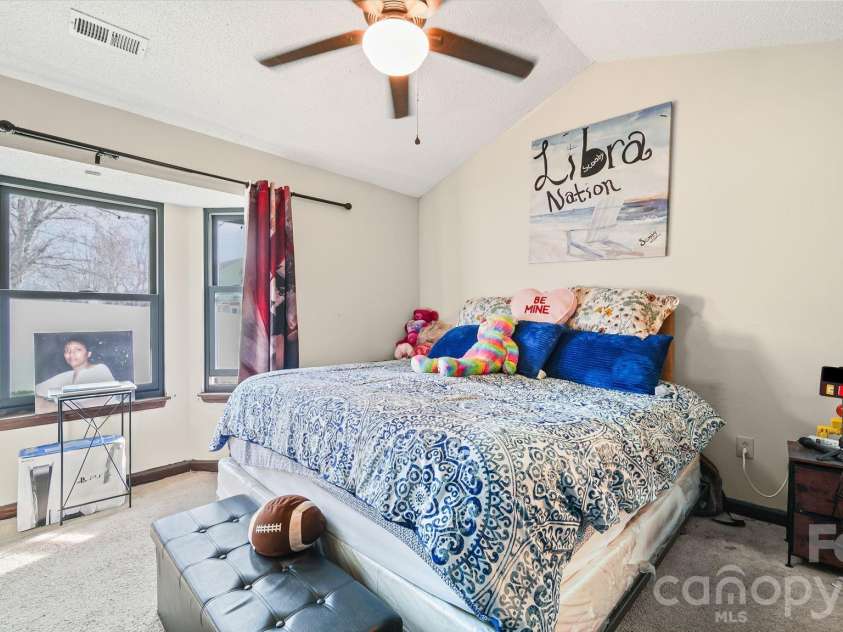 5713 Ebley Lane, Charlotte, NC 28027.  MLS# CAR4340706, YatesRealty ID 18223. 