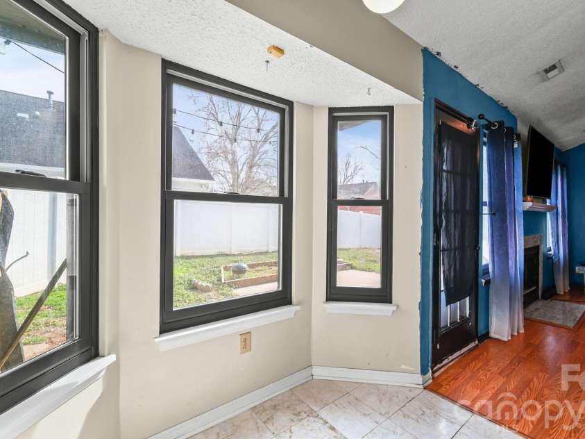 5713 Ebley Lane, Charlotte, NC 28027.  MLS# CAR4340706, YatesRealty ID 18223. 
