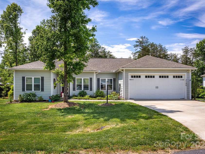 2146 Derby Court, Morganton, NC 28655.  MLS# CAR4263039, YatesRealty ID 18224. 