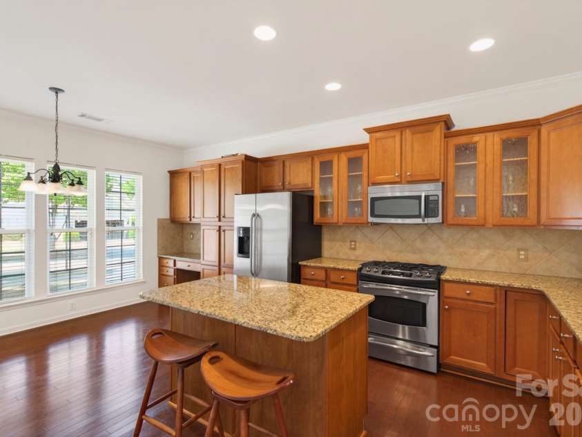 2221 Hartwell Lane, Fort Mill, SC 29707.  MLS# CAR4371460, YatesRealty ID 18226. 