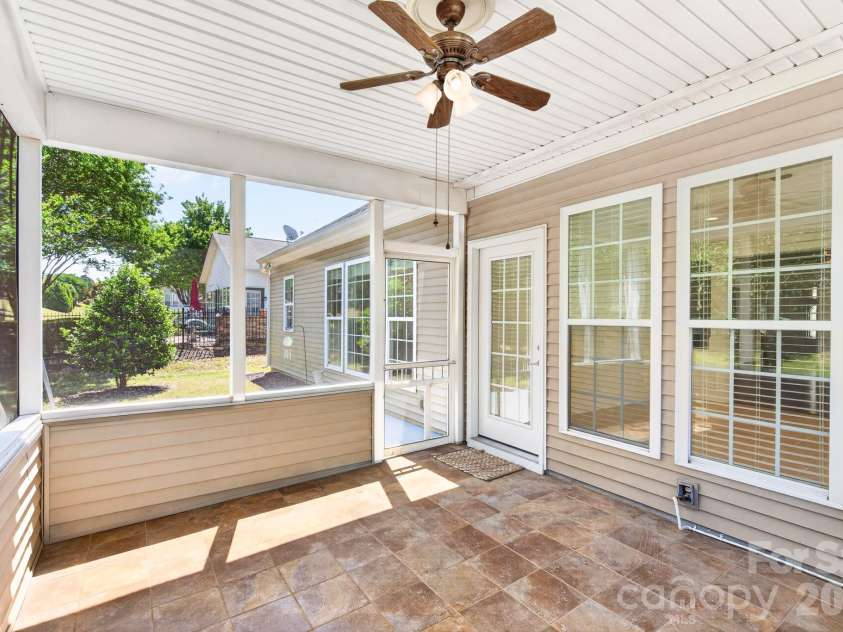 2221 Hartwell Lane, Fort Mill, SC 29707.  MLS# CAR4371460, YatesRealty ID 18226. 