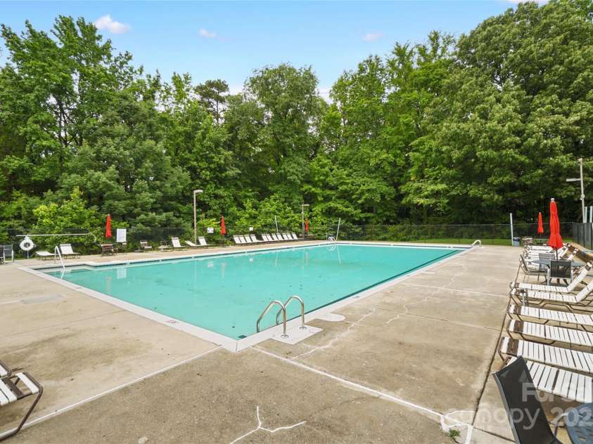 6717 Bickham Lane, Charlotte, NC 28269.  MLS# CAR4257776, YatesRealty ID 18226. 