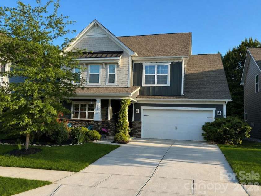 134 Dry Rivers Lane, Mooresville, NC 28117.  MLS# CAR4376553, YatesRealty ID 18227. 