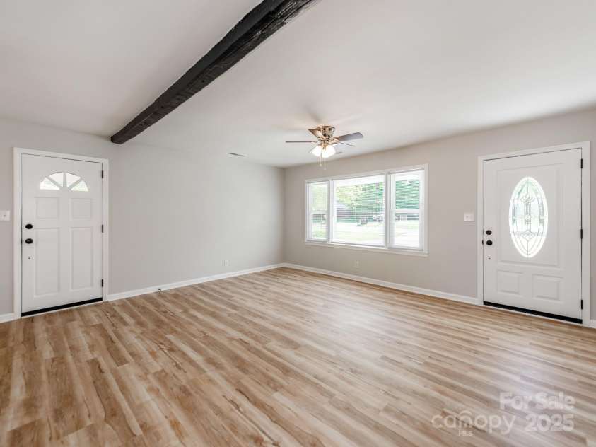 4303 Greenhaven Lane, Gastonia, NC 28056.  MLS# CAR4244474, YatesRealty ID 18228. 