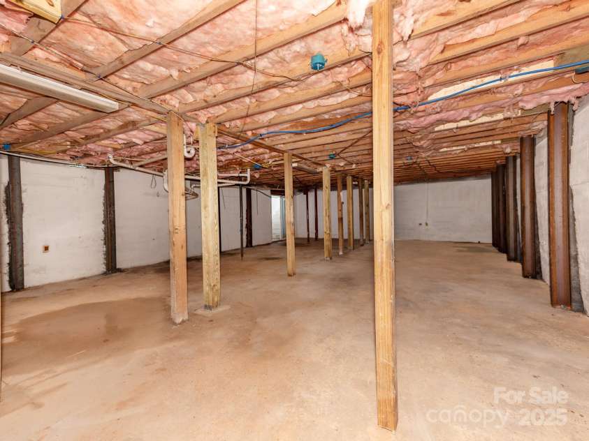 4303 Greenhaven Lane, Gastonia, NC 28056.  MLS# CAR4244474, YatesRealty ID 18228. 