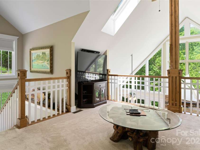 1 Wood Haven Lane, Black Mountain, NC 28711.  MLS# CAR4222686, YatesRealty ID 1823. 