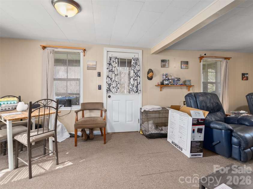 186 Creekmont Drive, Clyde, NC 28721.  MLS# CAR4347080, YatesRealty ID 1823. 
