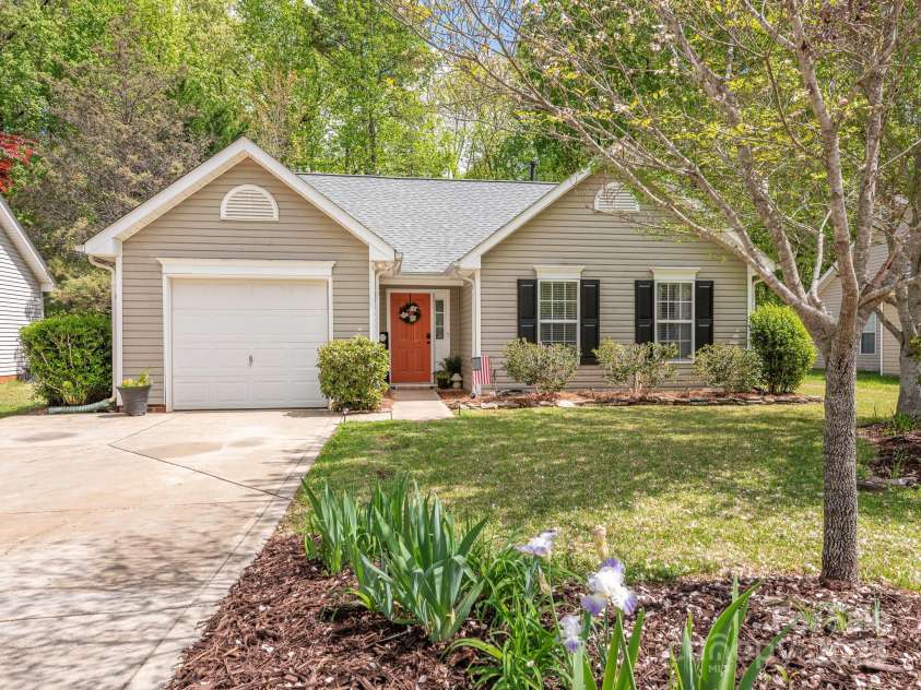 4628 Arthur Way, Rock Hill, SC 29732.  MLS# CAR4244145, YatesRealty ID 18230. 