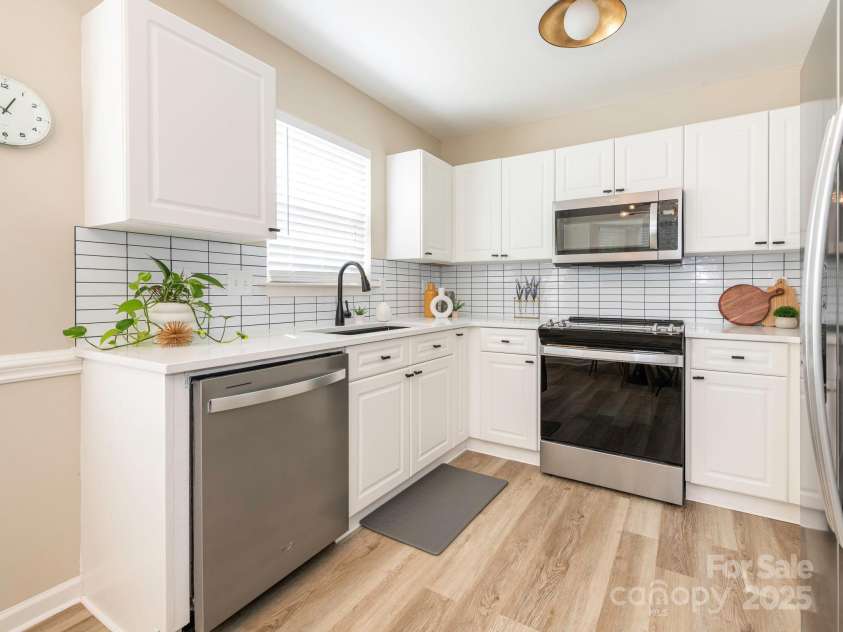 4628 Arthur Way, Rock Hill, SC 29732.  MLS# CAR4244145, YatesRealty ID 18230. 