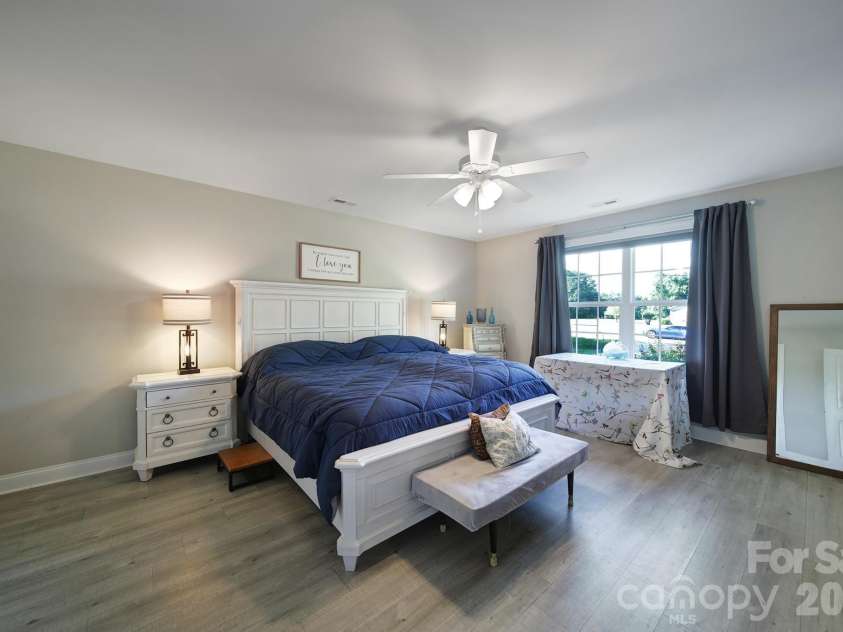 6724 Wylie Circle, Kershaw, SC 29067.  MLS# CAR4365272, YatesRealty ID 18230. 