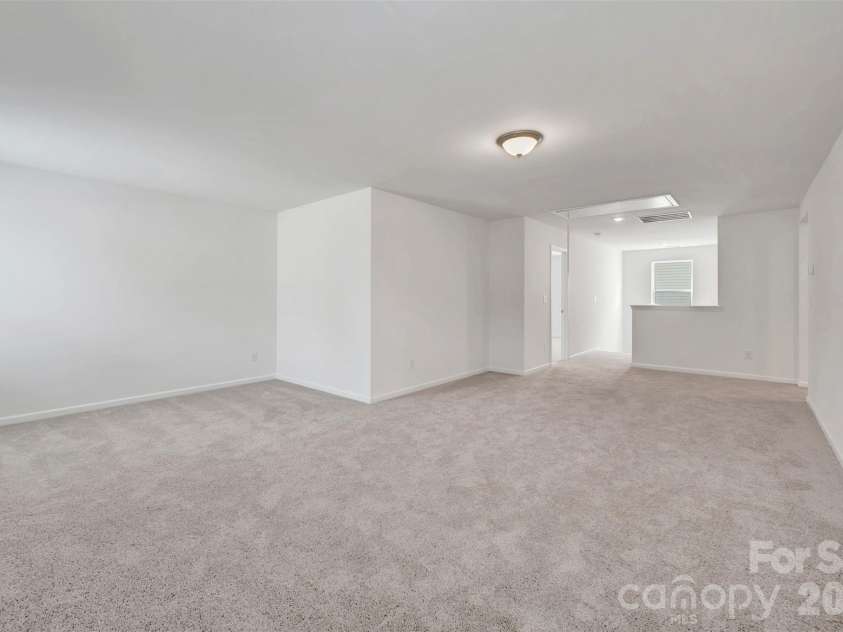 1719 Boulder Ridge Drive, Gastonia, NC 28052.  MLS# CAR4346176, YatesRealty ID 18235. Loft