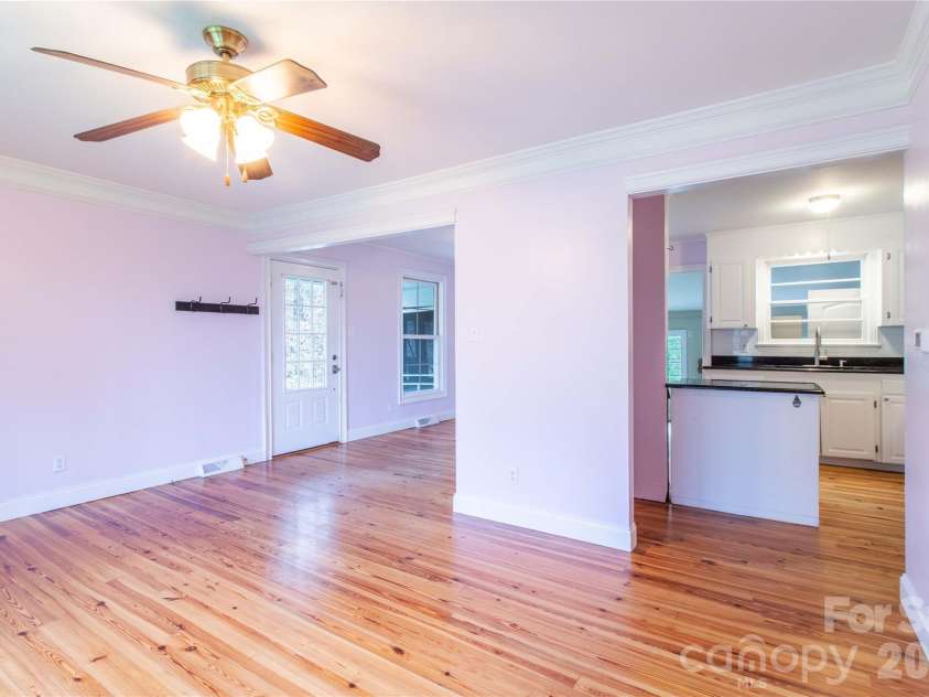 108 Poplar Gap Road, Brevard, NC 28712.  MLS# CAR4365954, YatesRealty ID 18236. 