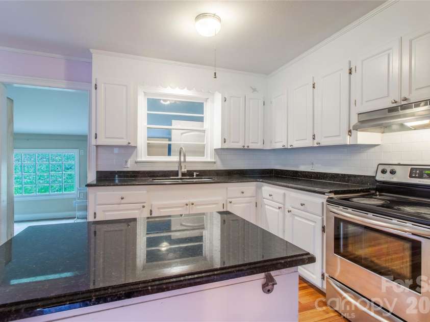 108 Poplar Gap Road, Brevard, NC 28712.  MLS# CAR4365954, YatesRealty ID 18236. 