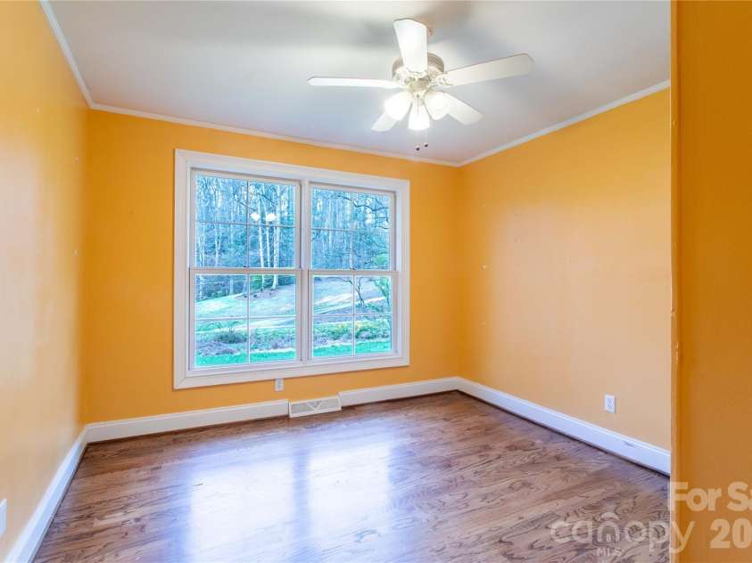 108 Poplar Gap Road, Brevard, NC 28712.  MLS# CAR4365954, YatesRealty ID 18236. 