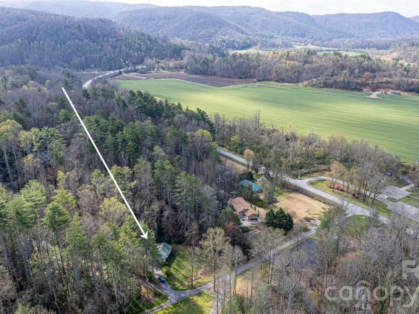 108 Poplar Gap Road, Brevard, NC 28712.  MLS# CAR4365954, YatesRealty ID 18236. 