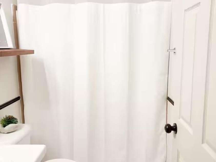 350 French Mountain Drive, Marion, NC 28752.  MLS# CAR4298373, YatesRealty ID 18236. 2nd bath