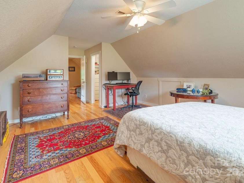 104 Bobby Ridge Drive, Leicester, NC 28748.  MLS# CAR4257247, YatesRealty ID 18239. 