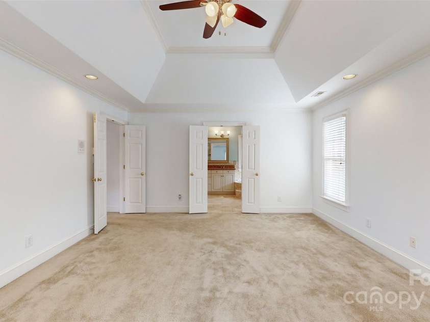 3714 Radbourne Boulevard, Charlotte, NC 28269.  MLS# CAR4195925, YatesRealty ID 1824. Primary bedroom