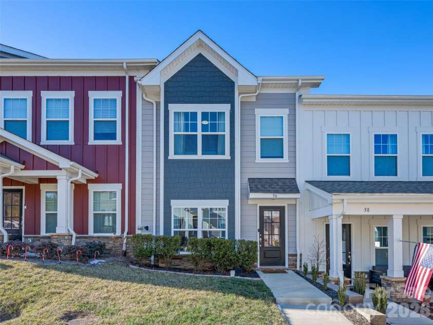 56 Walnut Springs Drive, Asheville, NC 28804.  MLS# CAR4357934, YatesRealty ID 18241. 