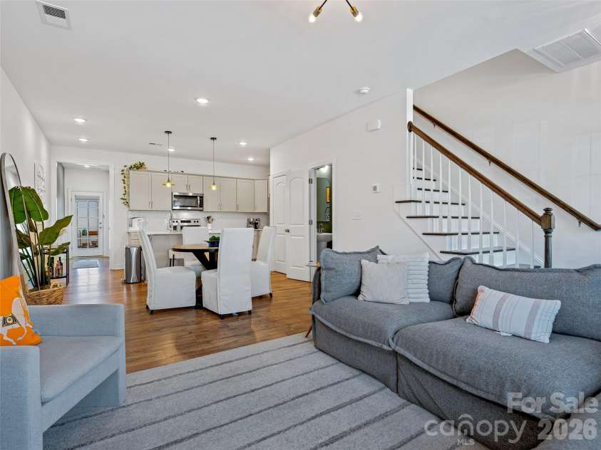 56 Walnut Springs Drive, Asheville, NC 28804.  MLS# CAR4357934, YatesRealty ID 18241. 
