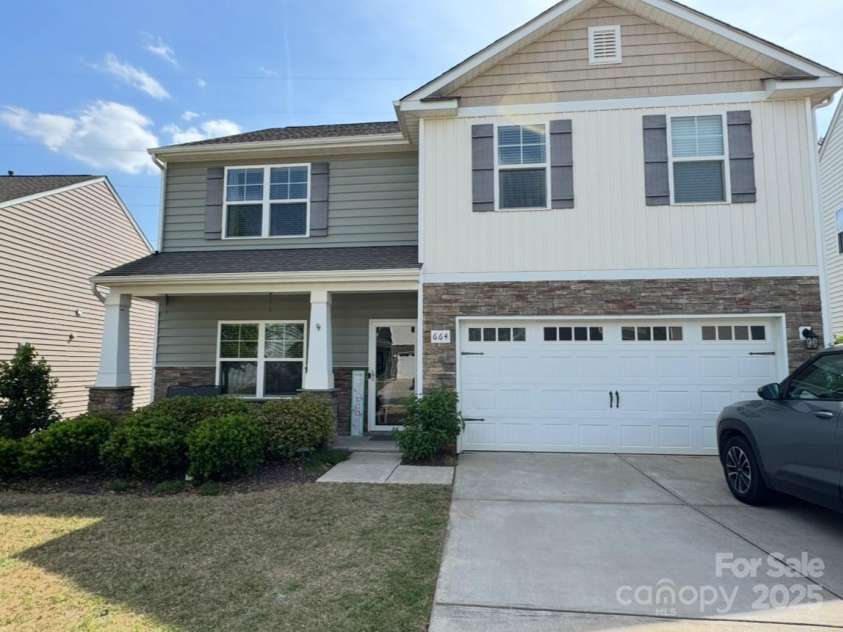 664 Cape Fear Street, Fort Mill, SC 29715.  MLS# CAR4258898, YatesRealty ID 18241. 