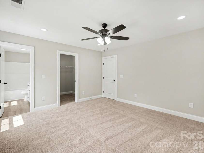 1332 Mason Street, Kannapolis, NC 28081.  MLS# CAR4371974, YatesRealty ID 18243. Primary