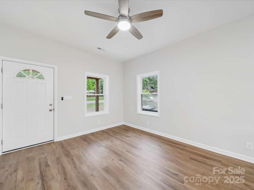 1067 Old Charlotte Road, Concord, NC 28027.  MLS# CAR4241268, YatesRealty ID 18244. 