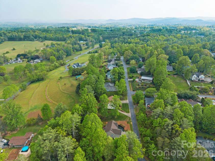 112 Chestnut Lane, Hendersonville, NC 28792.  MLS# CAR4369682, YatesRealty ID 18244. North looking South.