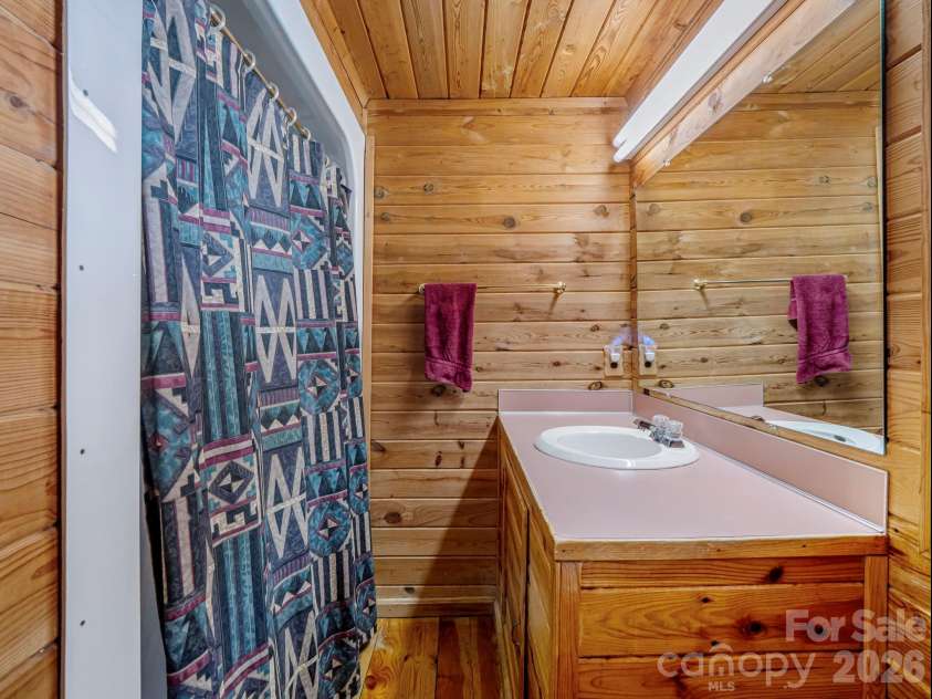156 Carpenters Knob Drive, Lawndale, NC 28090.  MLS# CAR4343365, YatesRealty ID 18245. 