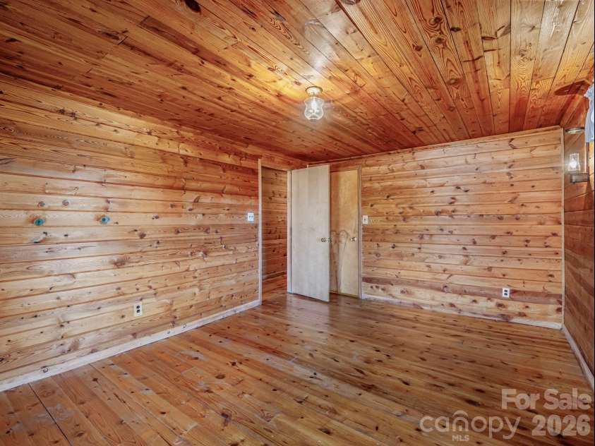 156 Carpenters Knob Drive, Lawndale, NC 28090.  MLS# CAR4343365, YatesRealty ID 18245. 