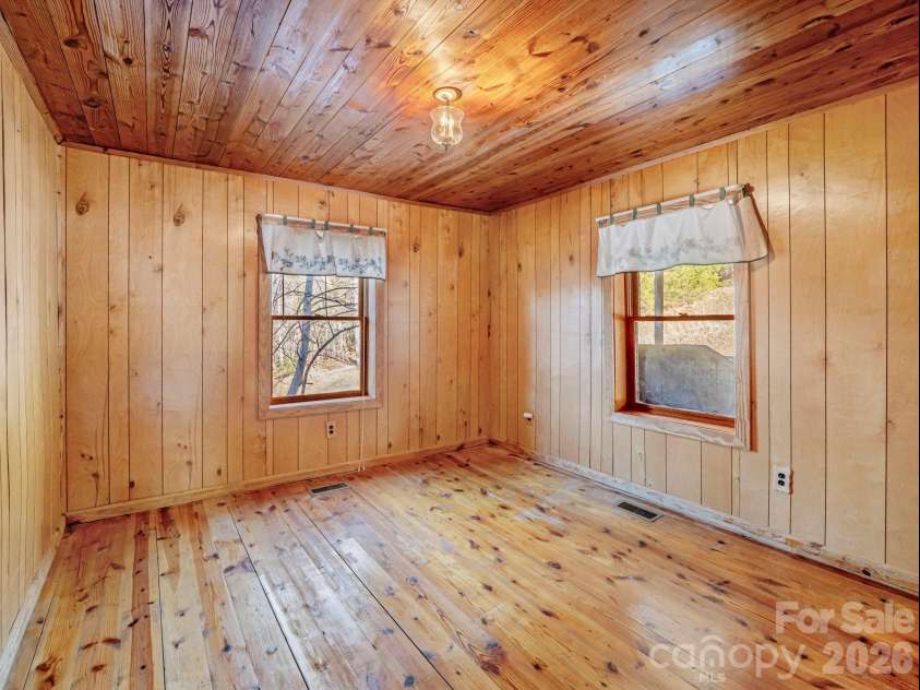156 Carpenters Knob Drive, Lawndale, NC 28090.  MLS# CAR4343365, YatesRealty ID 18245. 