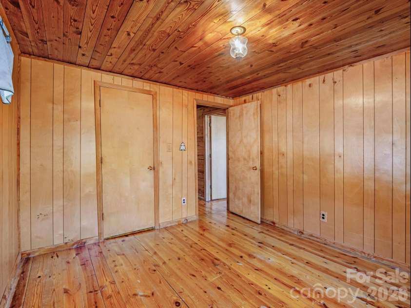 156 Carpenters Knob Drive, Lawndale, NC 28090.  MLS# CAR4343365, YatesRealty ID 18245. 