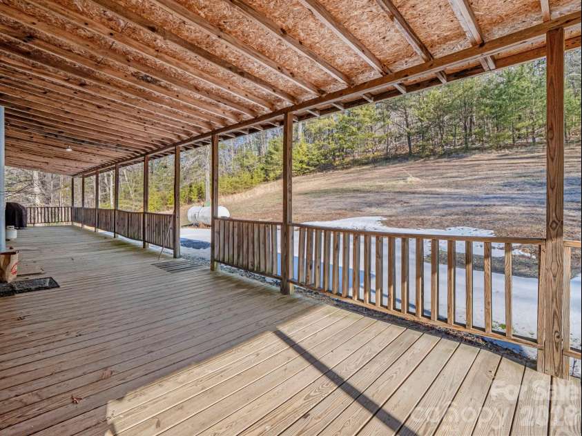 156 Carpenters Knob Drive, Lawndale, NC 28090.  MLS# CAR4343365, YatesRealty ID 18245. 