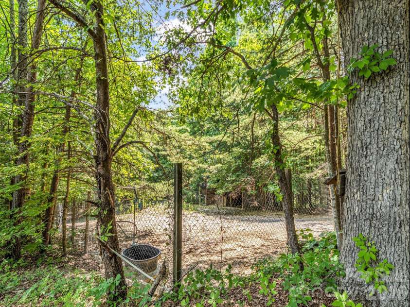 156 Carpenters Knob Drive, Lawndale, NC 28090.  MLS# CAR4343365, YatesRealty ID 18245. 