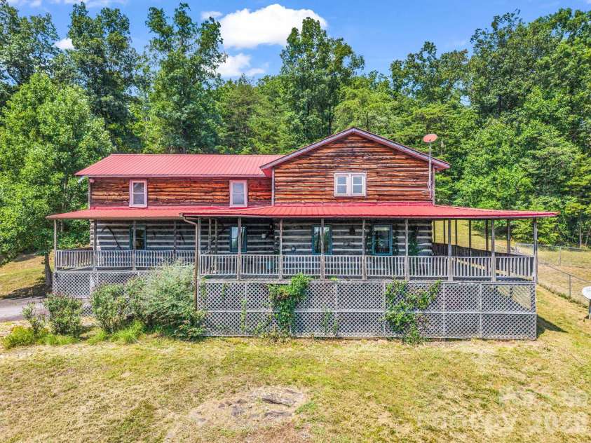 156 Carpenters Knob Drive, Lawndale, NC 28090.  MLS# CAR4343365, YatesRealty ID 18245. 