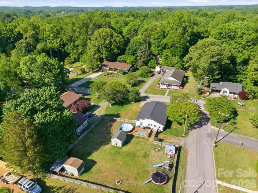 305 Bost Circle, Rockwell, NC 28138.  MLS# CAR4369878, YatesRealty ID 18248. 