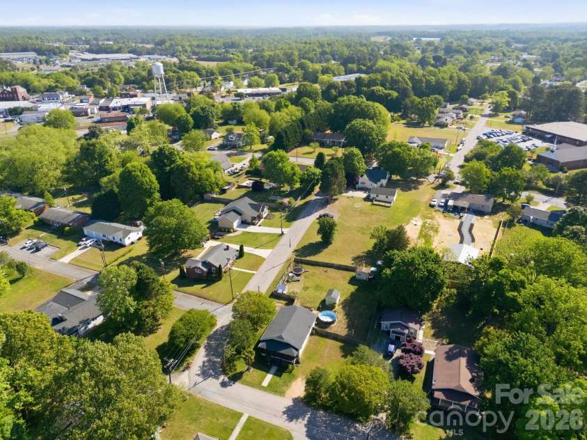 305 Bost Circle, Rockwell, NC 28138.  MLS# CAR4369878, YatesRealty ID 18248. 