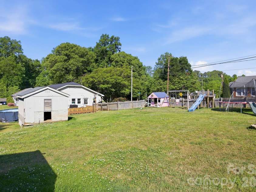 305 Bost Circle, Rockwell, NC 28138.  MLS# CAR4369878, YatesRealty ID 18248. 