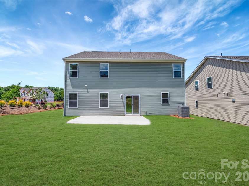 1735 Boulder Ridge Drive, Gastonia, NC 28052.  MLS# CAR4343306, YatesRealty ID 18249. Rear exterior