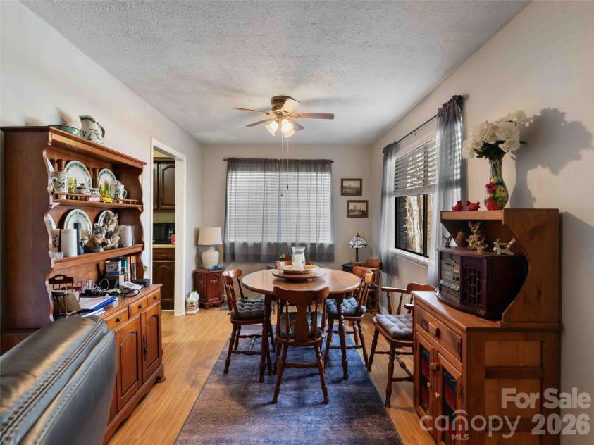 193 Freedom Road, Hendersonville, NC 28792.  MLS# CAR4345392, YatesRealty ID 1825. 