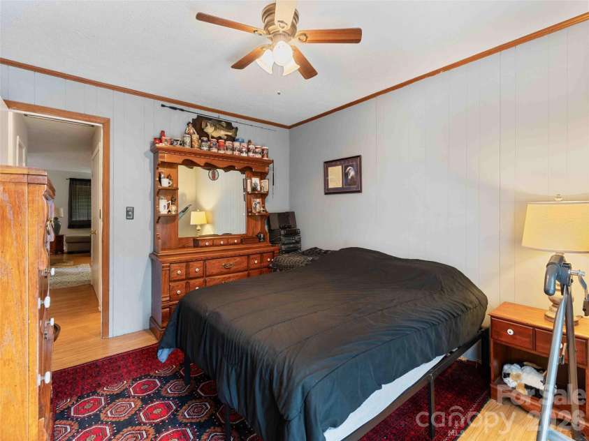 193 Freedom Road, Hendersonville, NC 28792.  MLS# CAR4345392, YatesRealty ID 1825. 