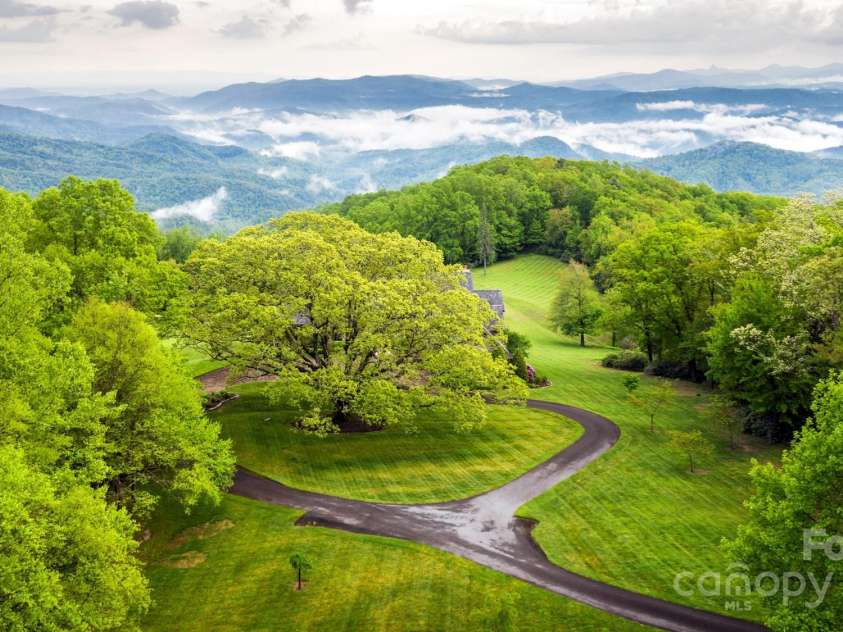 691 Dogwood Lane, Blowing Rock, NC 28605.  MLS# CAR4131831, YatesRealty ID 1825. Beautiful estate immediately below property & in its view-shed