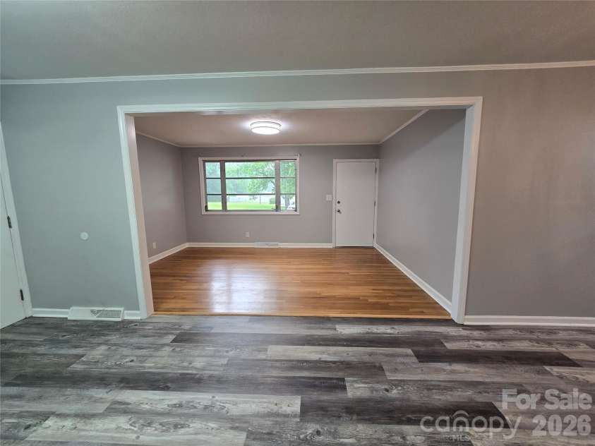 2218 5th Avenue, Gastonia, NC 28052.  MLS# CAR4300007, YatesRealty ID 18250. Living Room