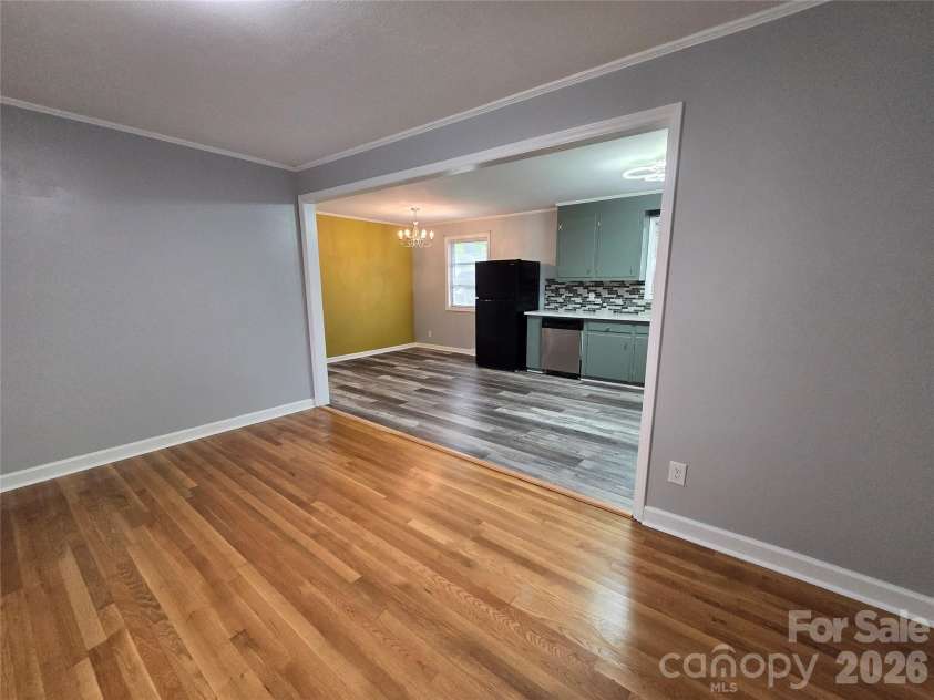 2218 5th Avenue, Gastonia, NC 28052.  MLS# CAR4300007, YatesRealty ID 18250. Living Room