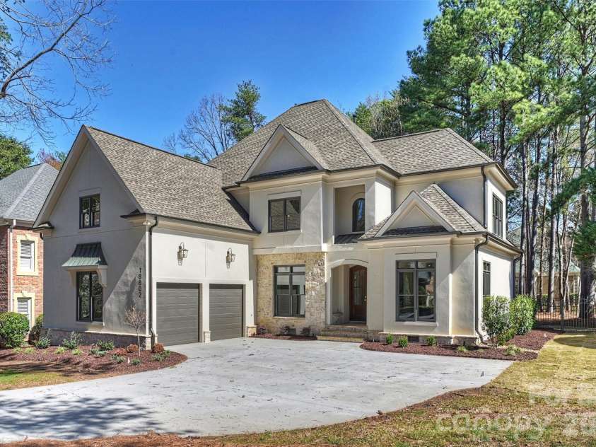 18802 Pentwater Court, Cornelius, NC 28031.  MLS# CAR4351983, YatesRealty ID 18251. 