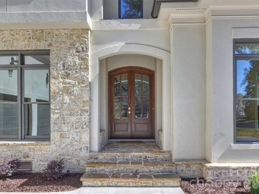18802 Pentwater Court, Cornelius, NC 28031.  MLS# CAR4351983, YatesRealty ID 18251. 