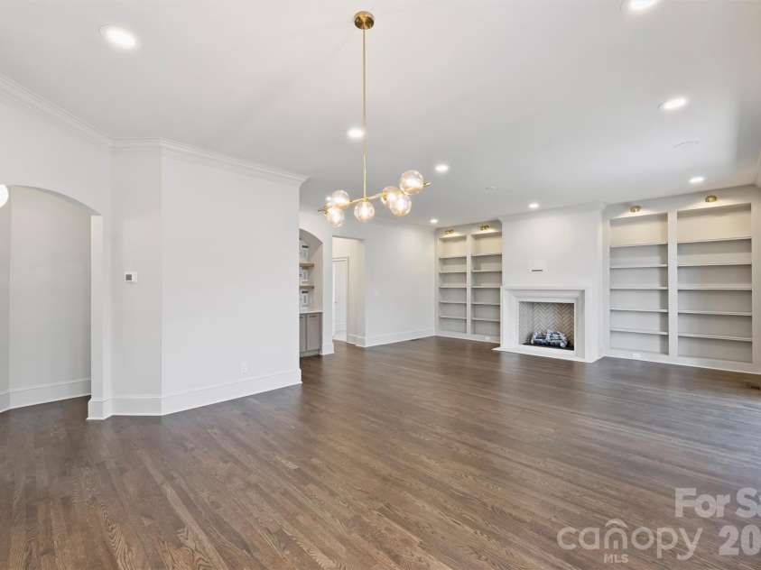 18802 Pentwater Court, Cornelius, NC 28031.  MLS# CAR4351983, YatesRealty ID 18251. 