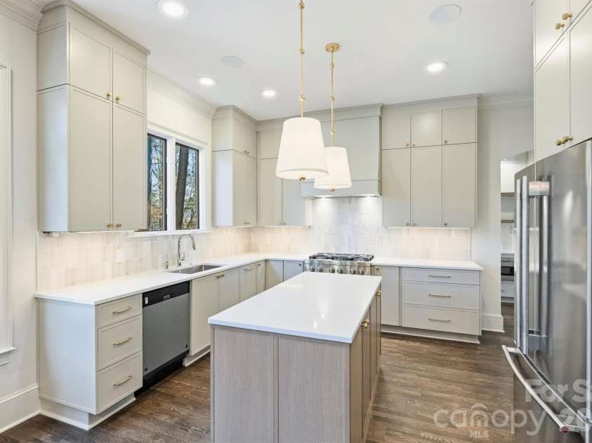 18802 Pentwater Court, Cornelius, NC 28031.  MLS# CAR4351983, YatesRealty ID 18251. 