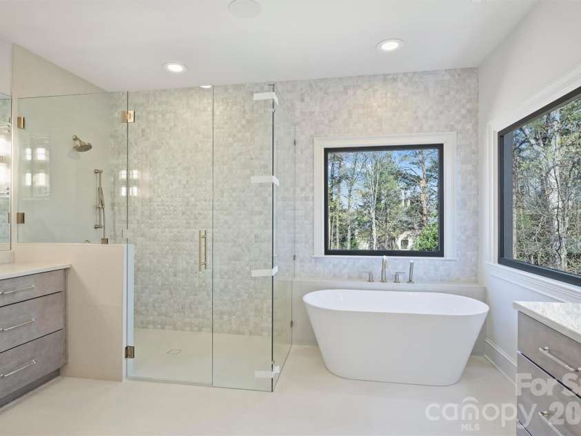 18802 Pentwater Court, Cornelius, NC 28031.  MLS# CAR4351983, YatesRealty ID 18251. 