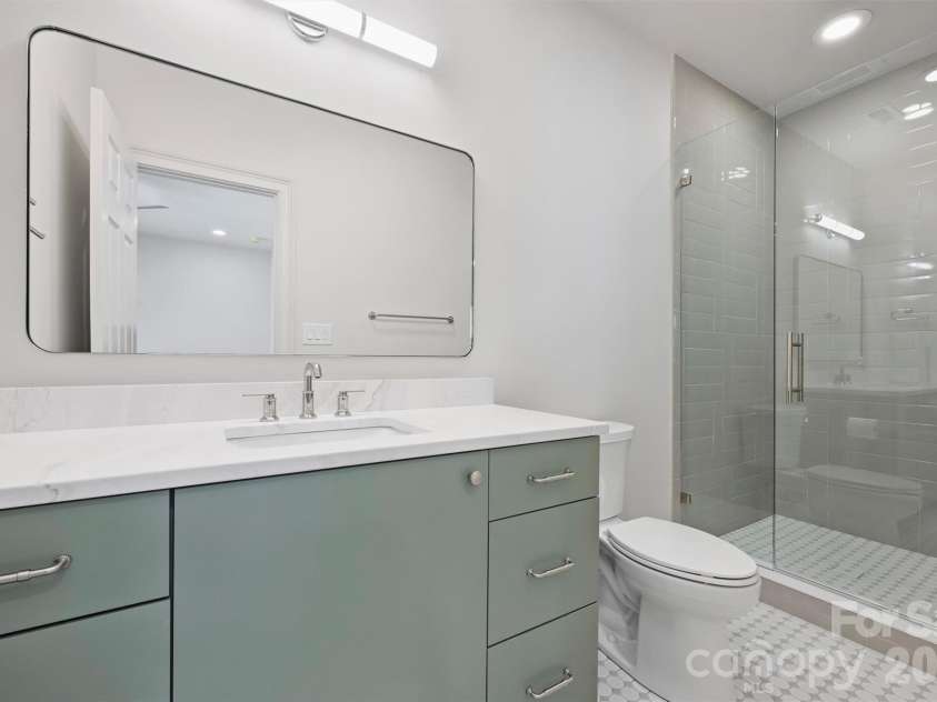 18802 Pentwater Court, Cornelius, NC 28031.  MLS# CAR4351983, YatesRealty ID 18251. 